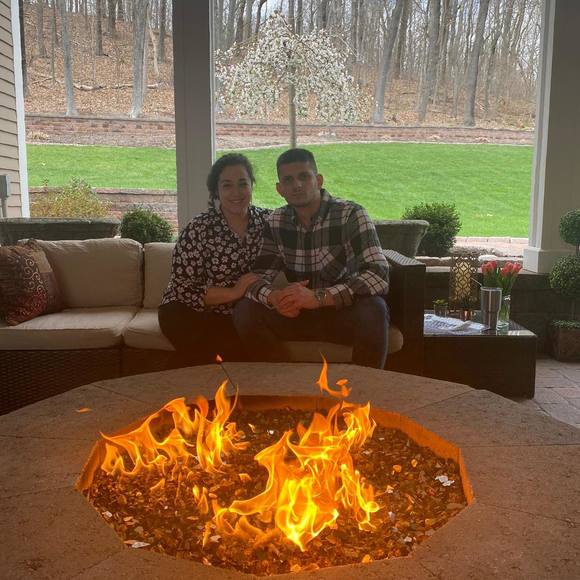 Meet your Posher, Carla - Picture 1 of 1